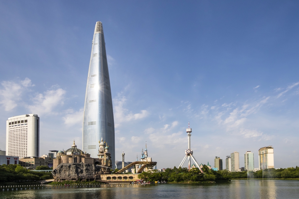 Ascend to New Heights at Seoul Sky in Lotte World Tower