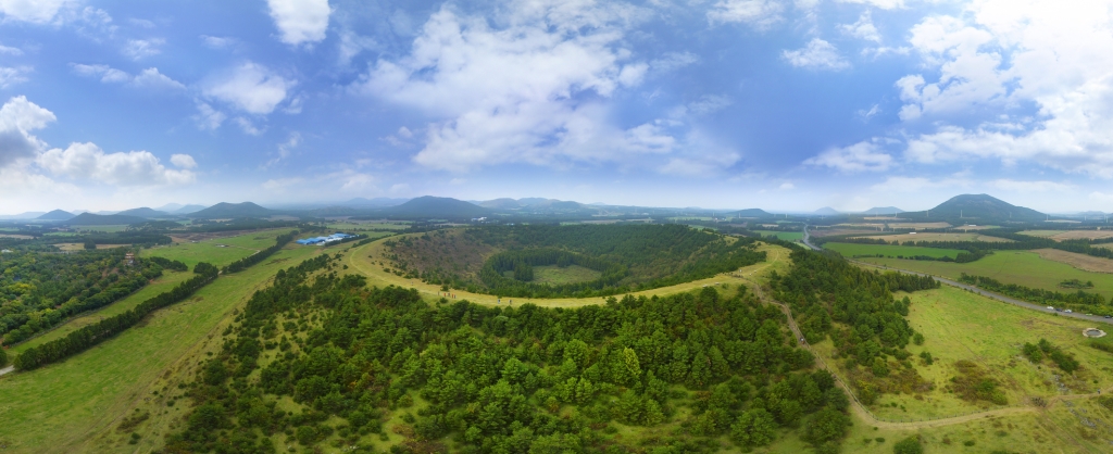 Explore the Wonders of Geomun Oreum: Jeju’s Volcanic Jewel